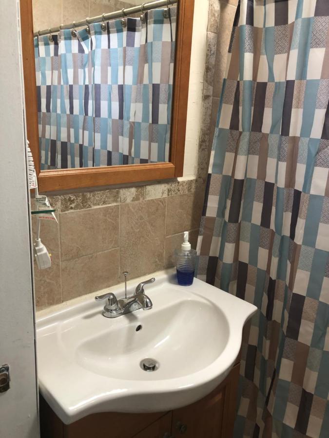 Private Room In The Heart Of Calle Ocho Miami Exteriör bild