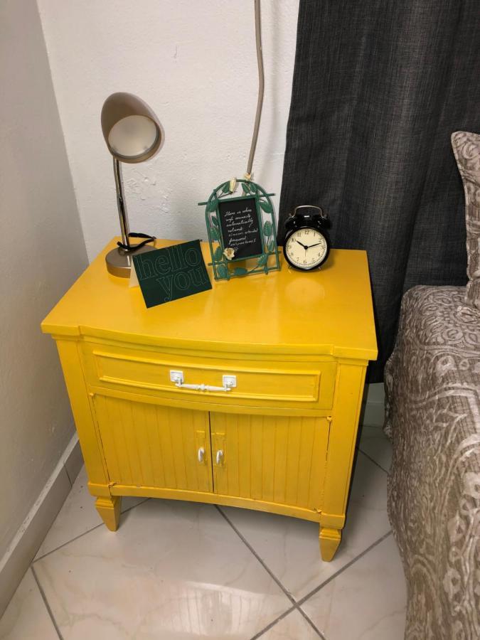 Private Room In The Heart Of Calle Ocho Miami Exteriör bild