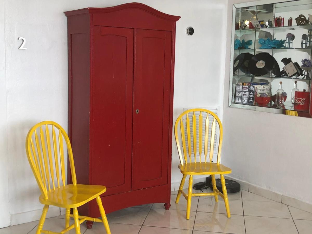 Private Room In The Heart Of Calle Ocho Miami Exteriör bild