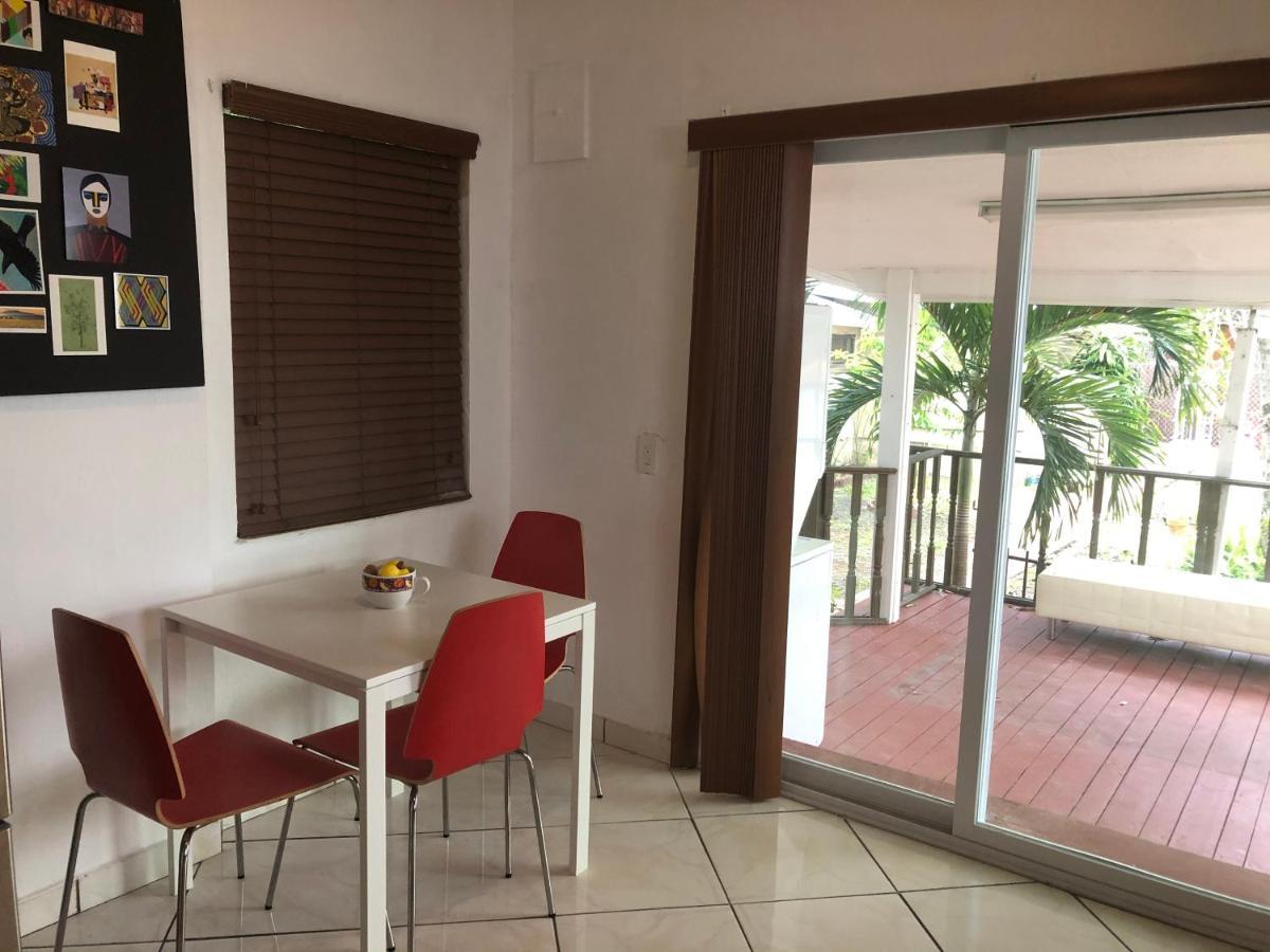Private Room In The Heart Of Calle Ocho Miami Exteriör bild