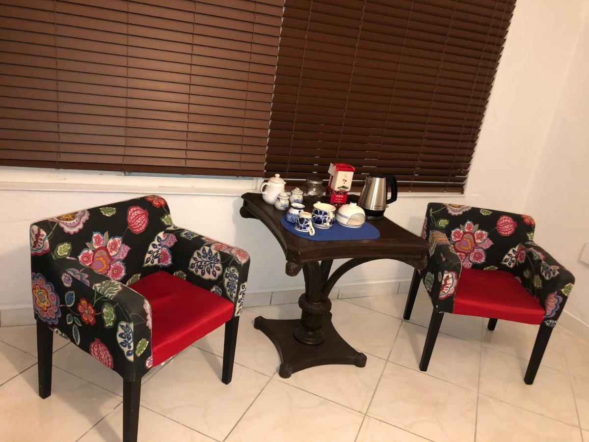 Private Room In The Heart Of Calle Ocho Miami Exteriör bild